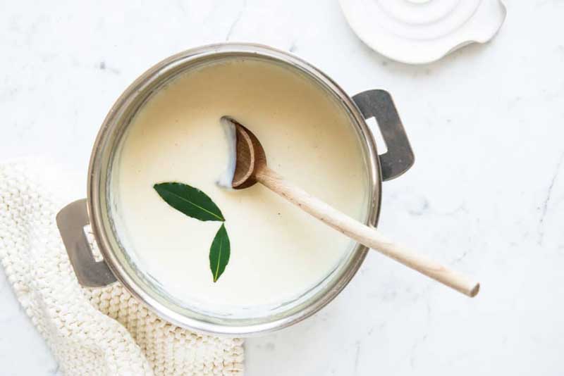 سس بشامل (Béchamel sauce)