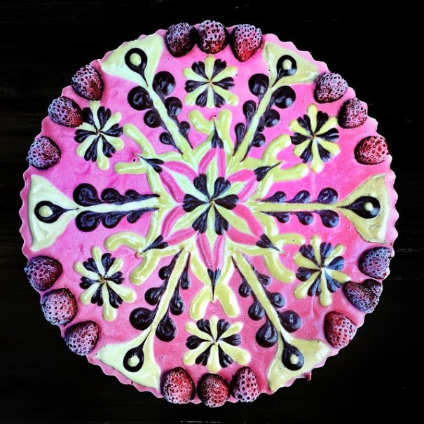 mandala-vegan-cakes-stephen-mccarty-5-605x605