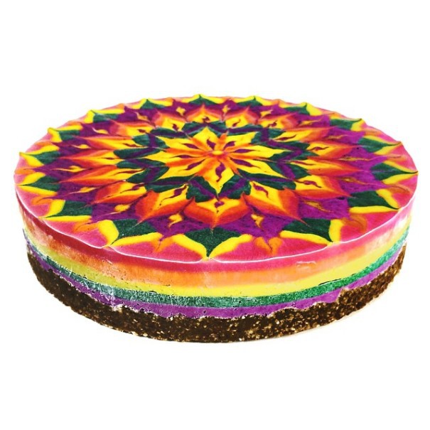mandala-vegan-cakes-stephen-mccarty-9-605x605