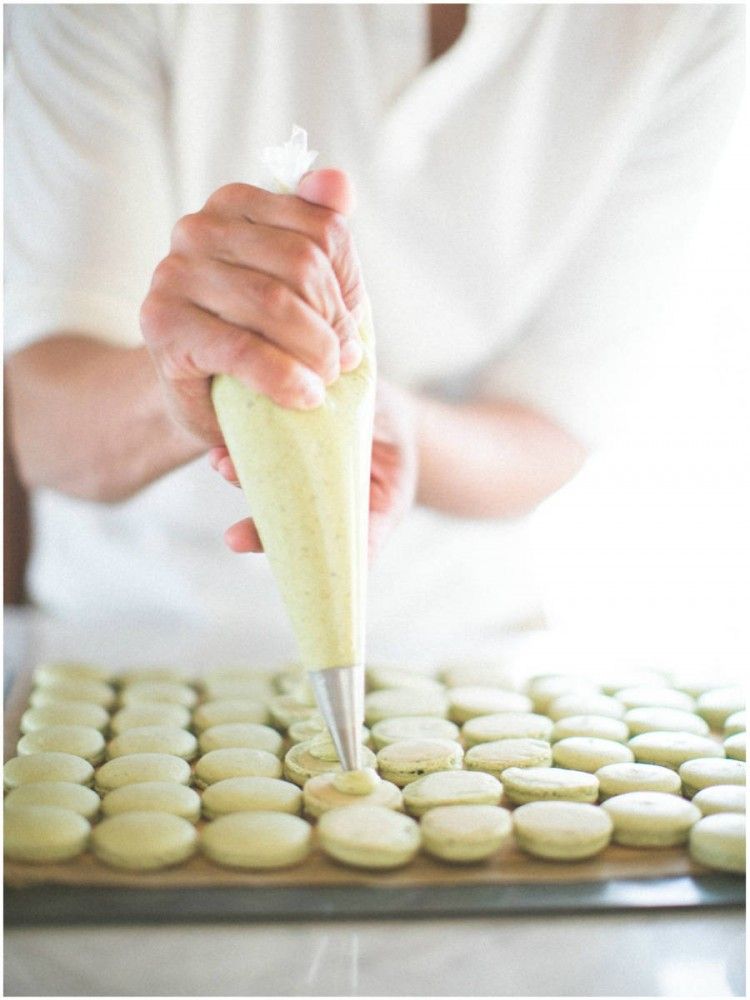 ماکارون پستهPISTACHIO MACARONS(مناسب برای عید و مهمانی ها)