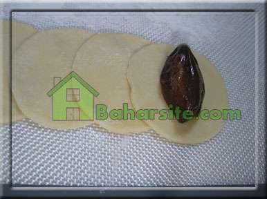 شیرینی رز خرمایی 