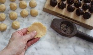 <h2>شیرینی مصری (کعک العید)**مناسب عید فطر</h2>