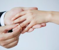 بهترین سن برای ازدواج + فرمول محاسبه سن ازدواج دختر و پسر