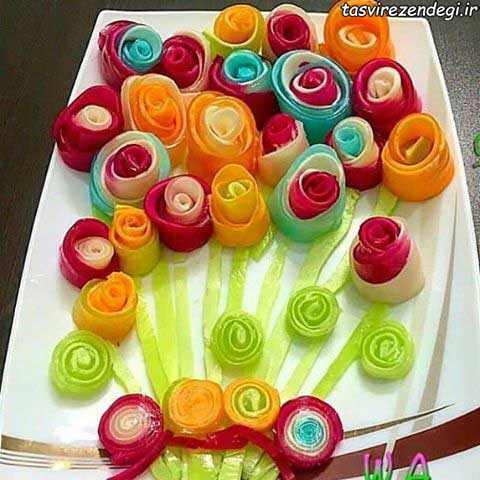 طرز تهیه ژله رولی گل رز دو رنگ