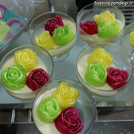 طرز تهیه ژله رولی گل رز دو رنگ