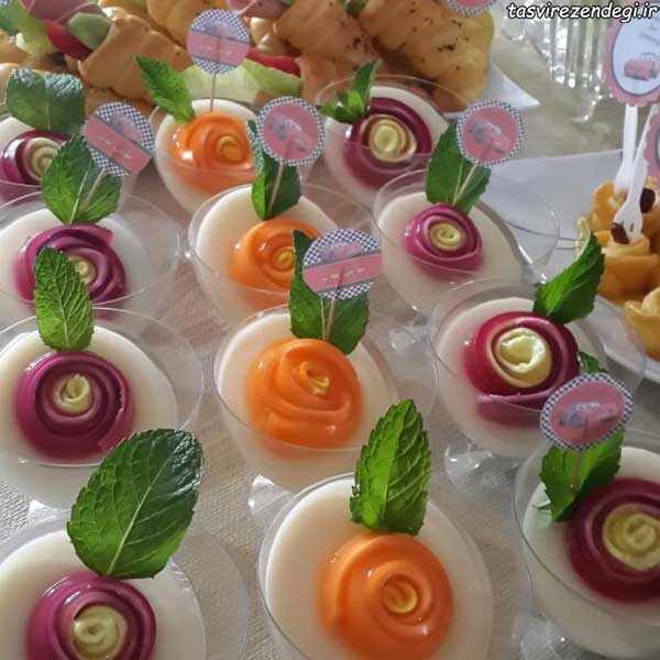 طرز تهیه ژله رولی گل رز دو رنگ