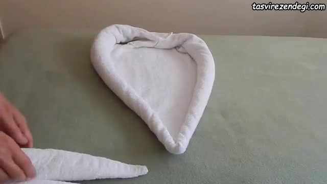 تزیین حوله عروس داماد