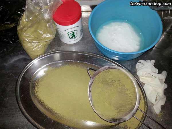 تزیین حنا به شکل گل رز