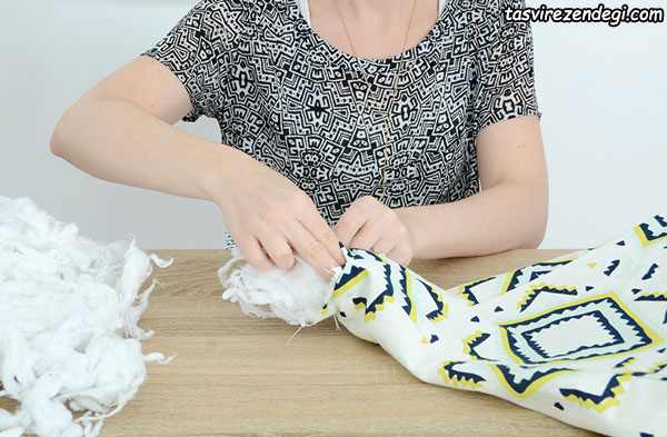 آموزش دوخت کوسن مثلثی شکل