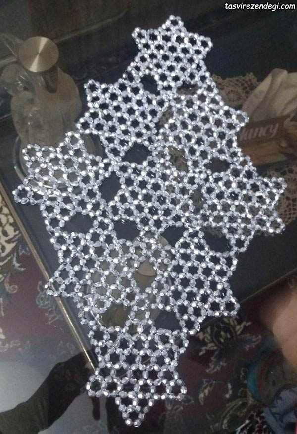 رومیزی تراشه بافی مدل ستاره