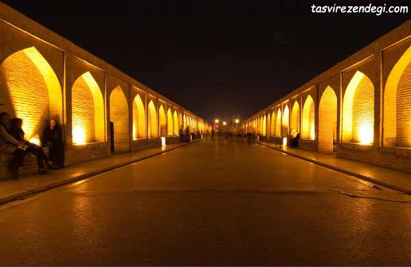 سی و سه پل اصفهان