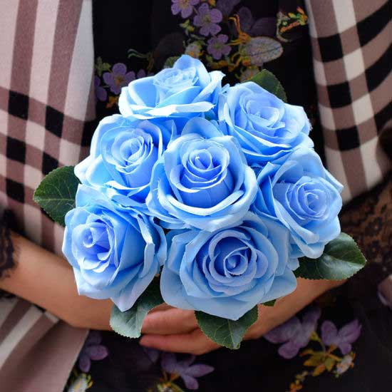 عکس پروفایل دسته گل آبی روشن