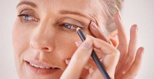 آرایش چشم برای خانم های مسین