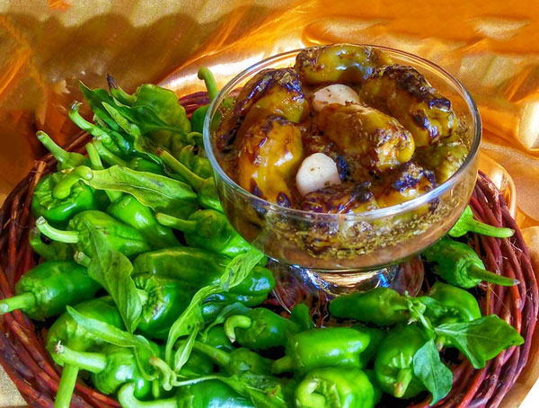 طرز تهیه ترشی فلفل کبابی