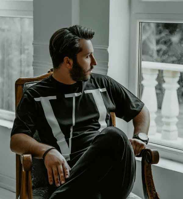 بیوگرافی رامیراد 