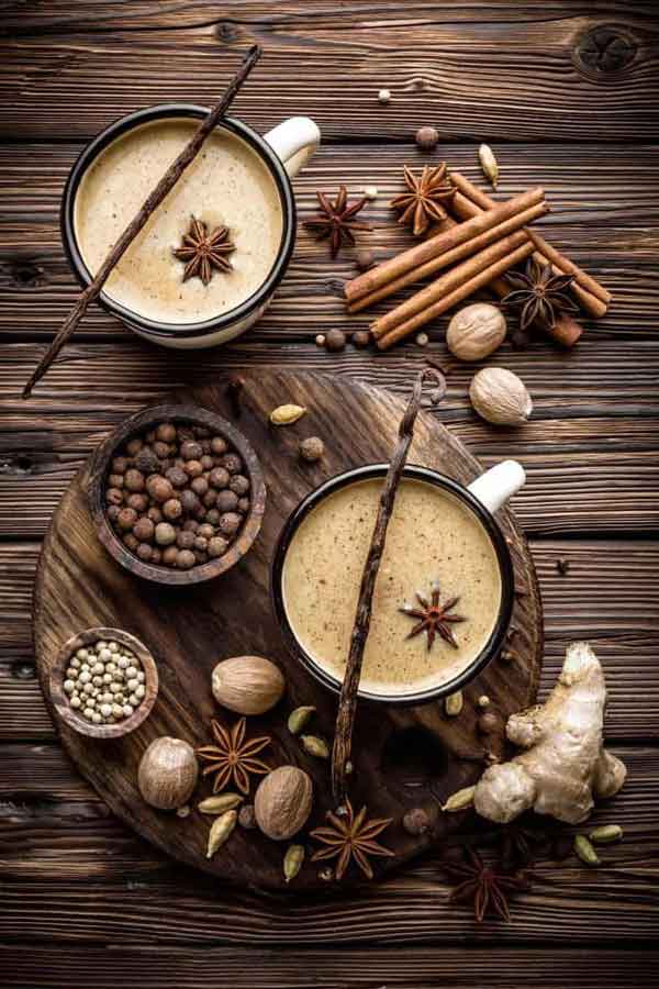 چای ماسالا درون ماگ