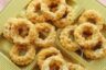 طرز تهیه شیرینی حلقه های نارگیلی مجلسی و خوشمزه برای پذیرایی عید نوروز