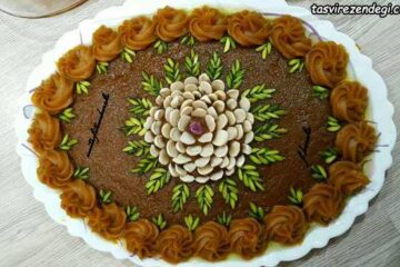 طرز تهیه حلوا مجلسی با آرد سنگک