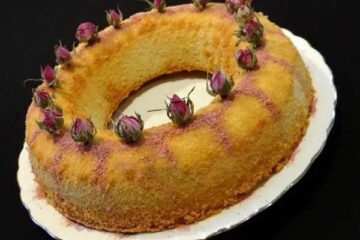 طرز تهیه کیک آرد برنج ترد و خوشمزه به چهار روش