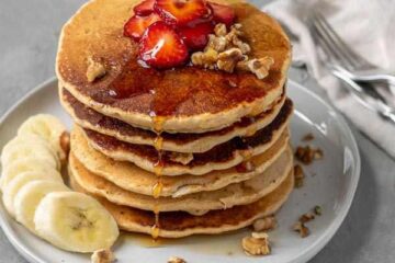 طرز تهیه پنکیک وگان بدون تخم مرغ برای گیاه خواران