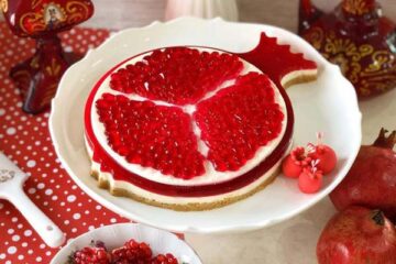 طرز تهیه چیز کیک انار شب یلدا
