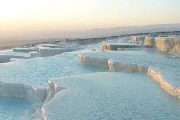(Pamukkale) قلعه پنبه ای؛ مکانی عجیب در ترکیه