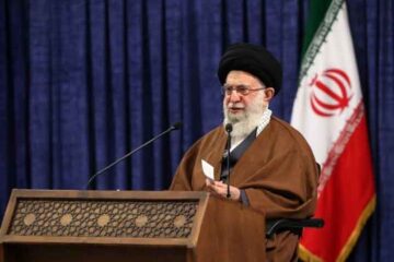 رهبر انقلاب: نباید به اختلافات مذهبی و قومی دامن زد
