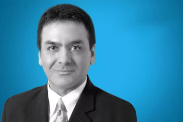 دکتر فیروز نادری کیست؟ علت فلج شدن دانشمند ایرانی ناسا
