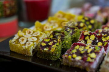طرز تهیه باسلوق خانگی [ انواع ژله ای، رنگی، راحت الحلقوم و سجوق]